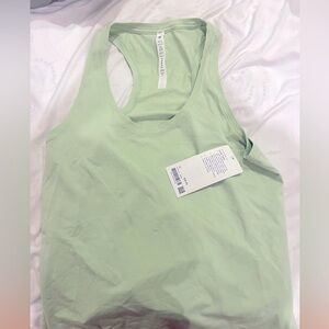 NWT LULULEMON LOVE TANK SIZE 12